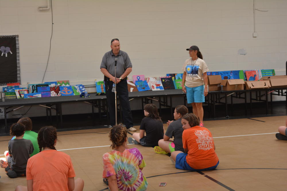 Sheriff Shaver speaking to students at Centre Elementary School